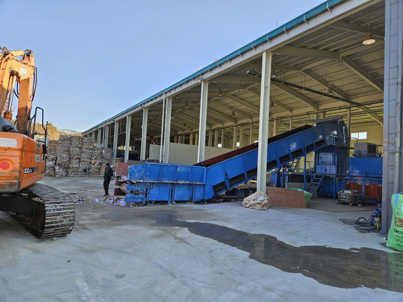 Baling line at Cheongju ECC